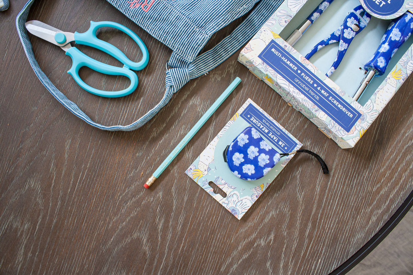 Blossom & Bloom - Summer: The Ultimate Florist & Garden Kit